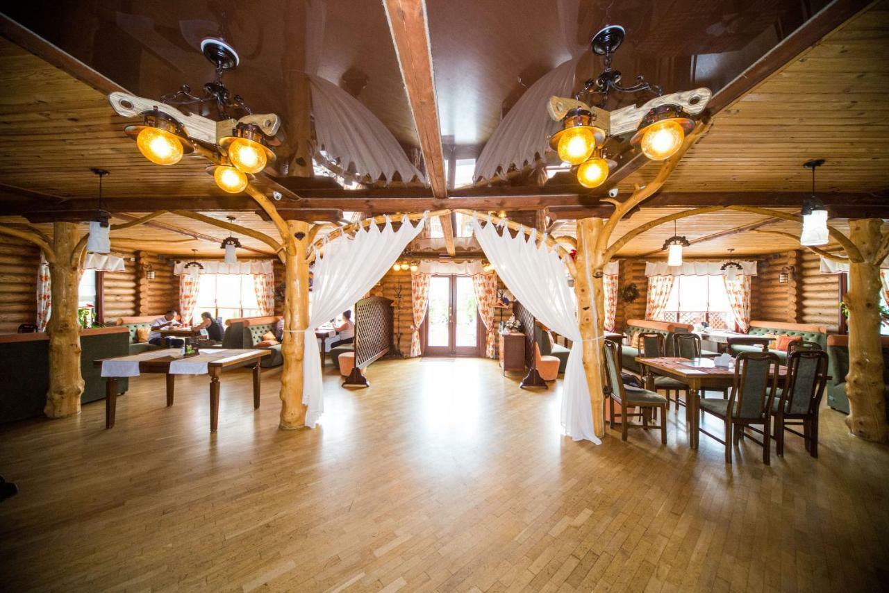 Комплекс Відпочинку Пампушка & Подушка Hotel Burlach'ya Balka Bagian luar foto