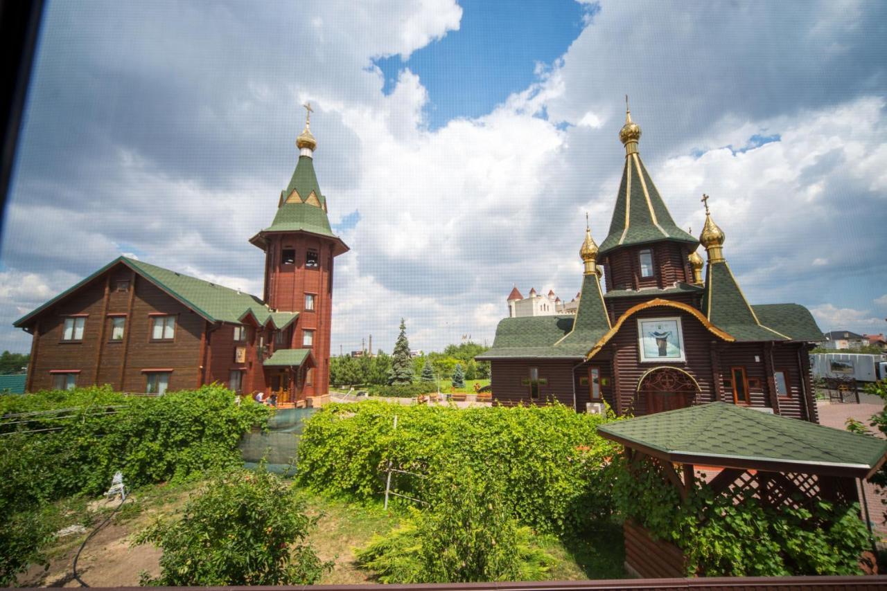 Комплекс Відпочинку Пампушка & Подушка Hotel Burlach'ya Balka Bagian luar foto