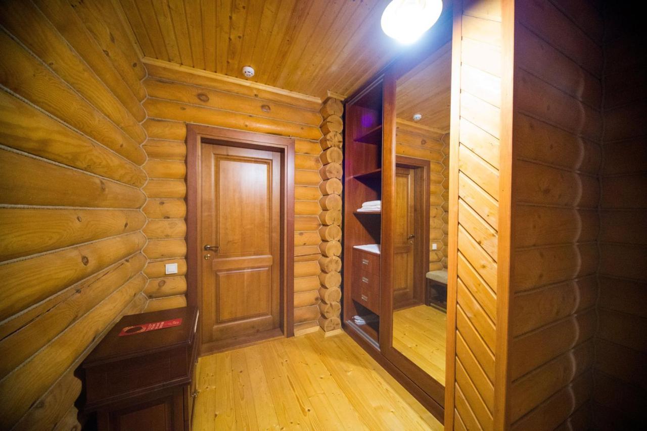 Комплекс Відпочинку Пампушка & Подушка Hotel Burlach'ya Balka Bagian luar foto
