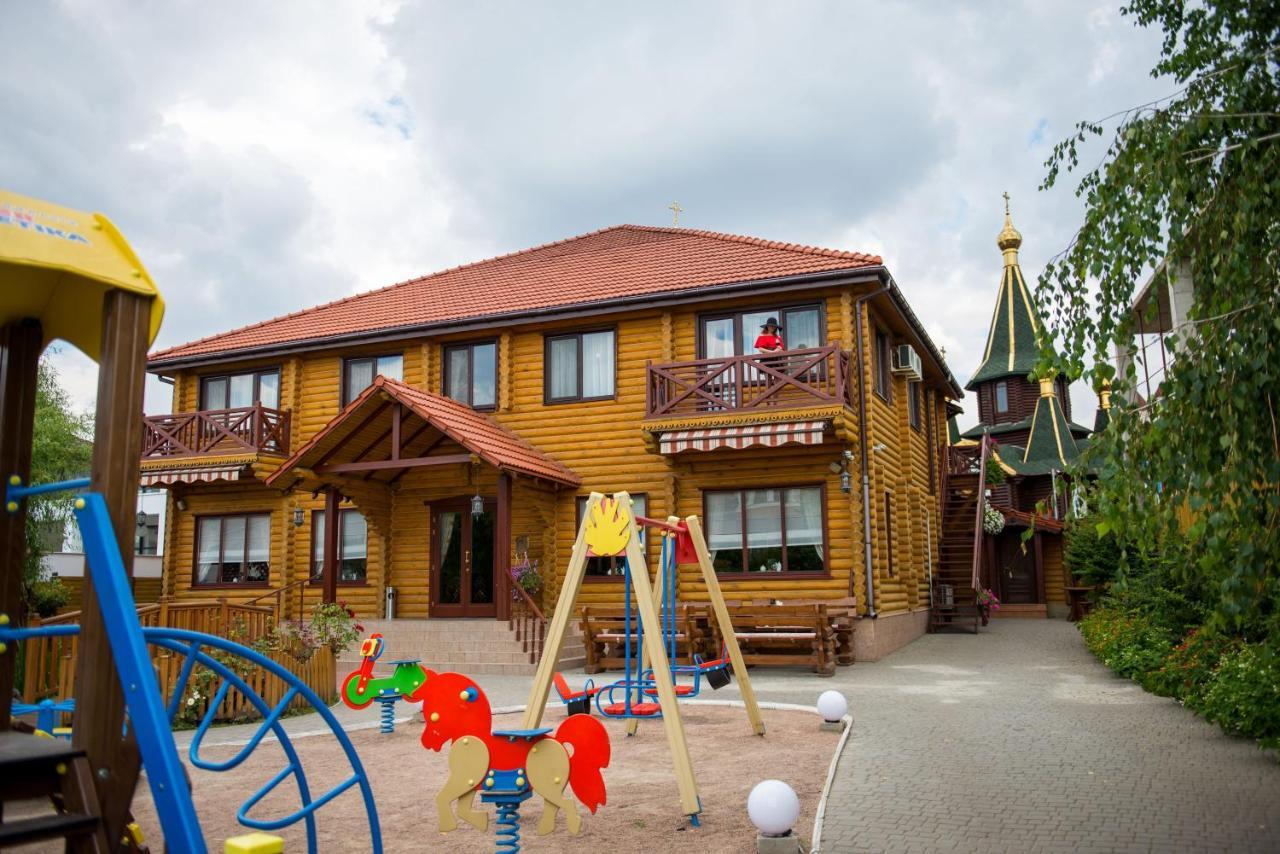 Комплекс Відпочинку Пампушка & Подушка Hotel Burlach'ya Balka Bagian luar foto